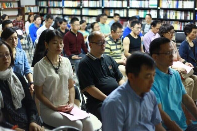 EMBA校友们渐入禅境