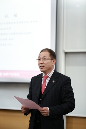 田新民致辞并介绍安泰校友工作