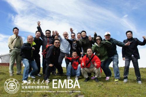 同学们登上华北屋脊——五台山北台