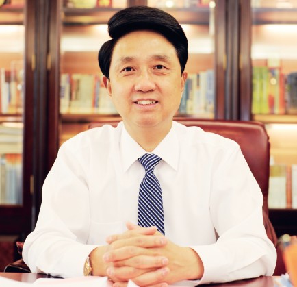 交大安泰EMBA校友会主席首届毕业校友 徐家平
